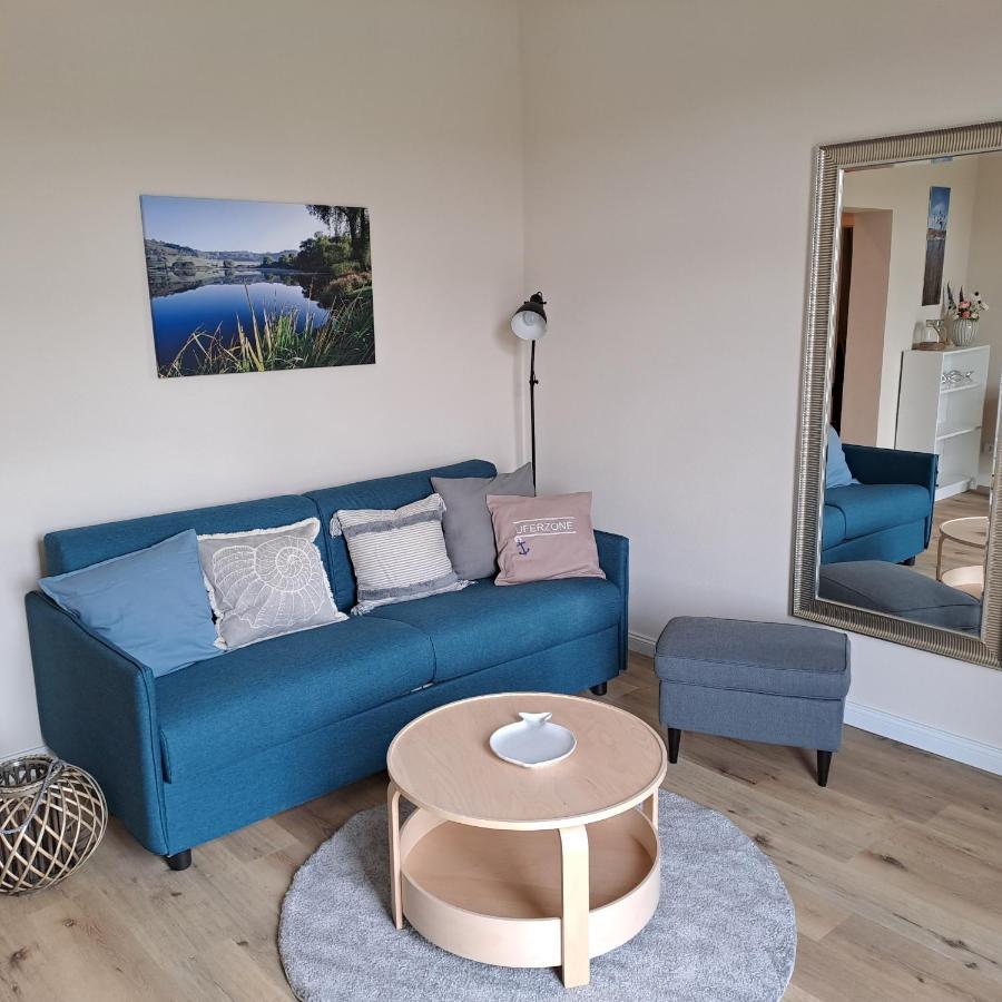 Hotel-Ferienwohnungen Cafe Maarblick Schalkenmehren Esterno foto