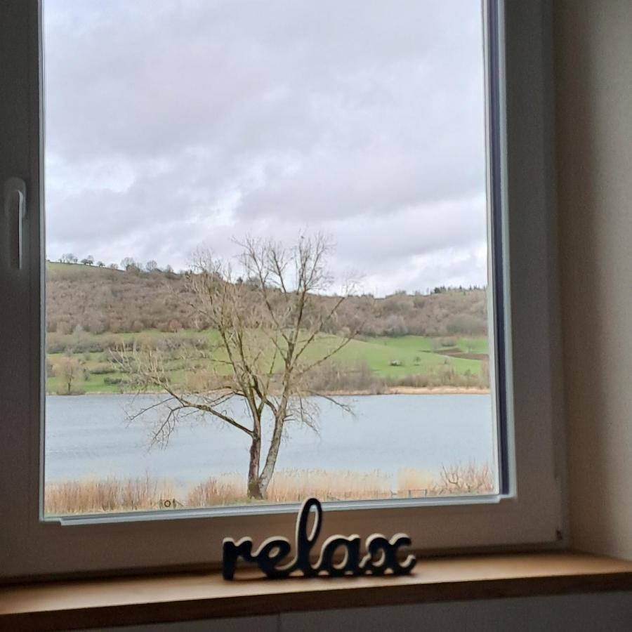 Hotel-Ferienwohnungen Cafe Maarblick Schalkenmehren Esterno foto
